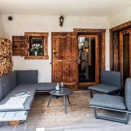 Chez Nous Holiday home *